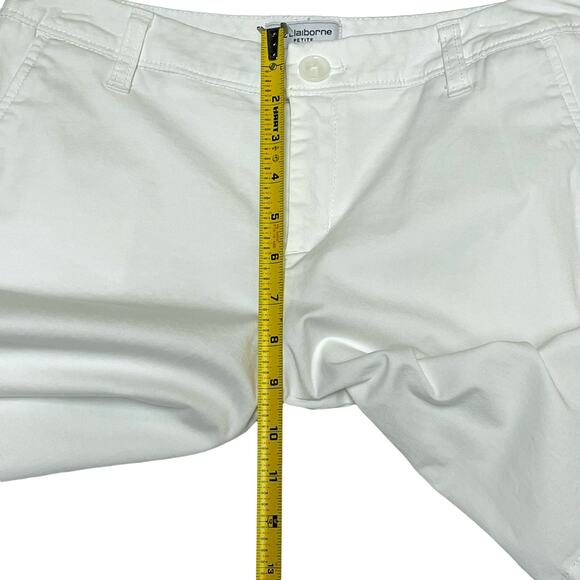 Liz Claiborne Flat Front Bermuda Shorts, White, Size 6 Petite - Picture 7 of 9